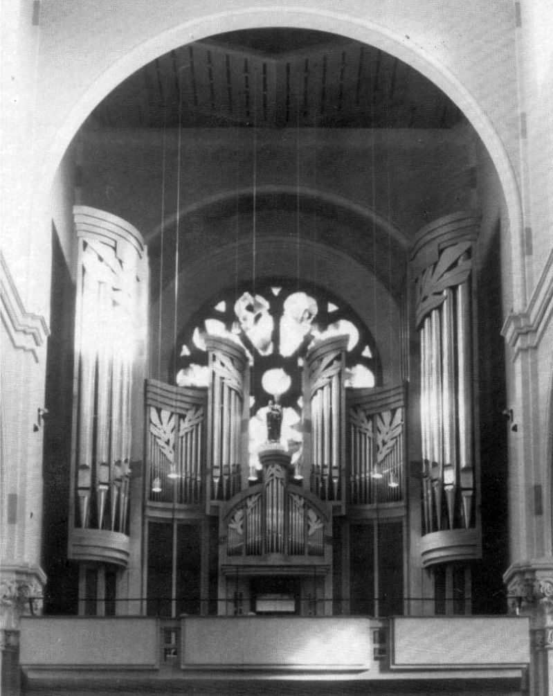 Source: Hans Füglister. Source: Hans Füglister.
